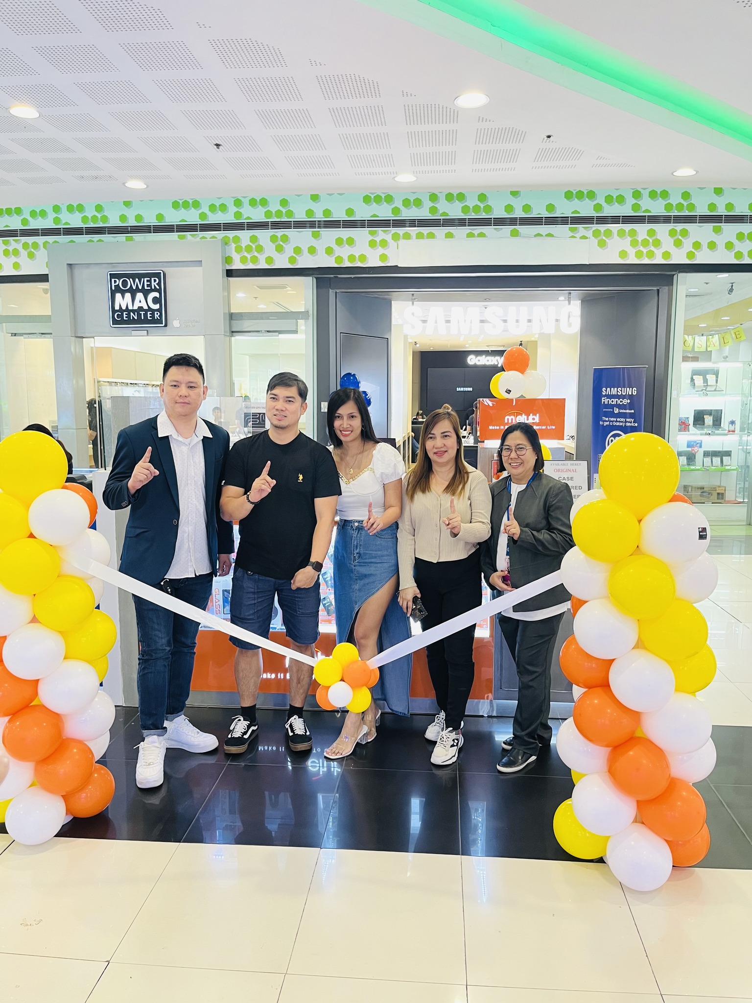 mietubl kiosk at sm sta rosa laguna city